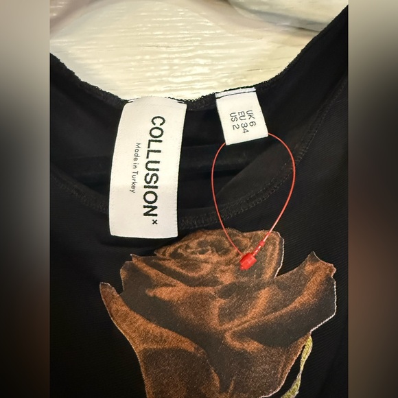 ASOS COLLUSION ROSE PRINT FITTED TOP 2 - Picture 3 of 3